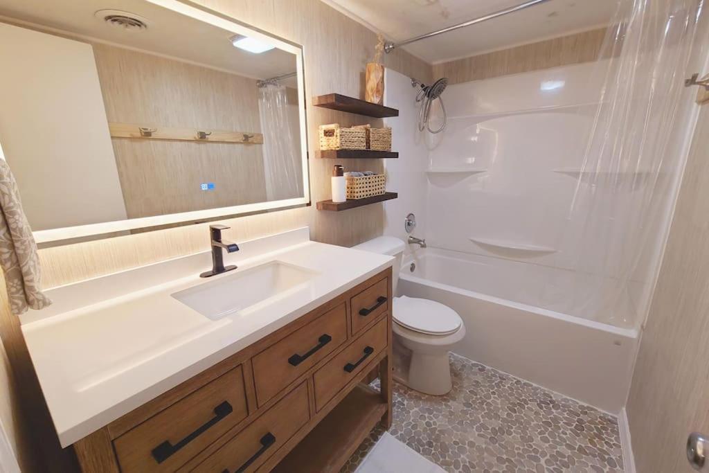 Centrally Located In Rogers And Bentonville! -Private Rooms Exteriér fotografie